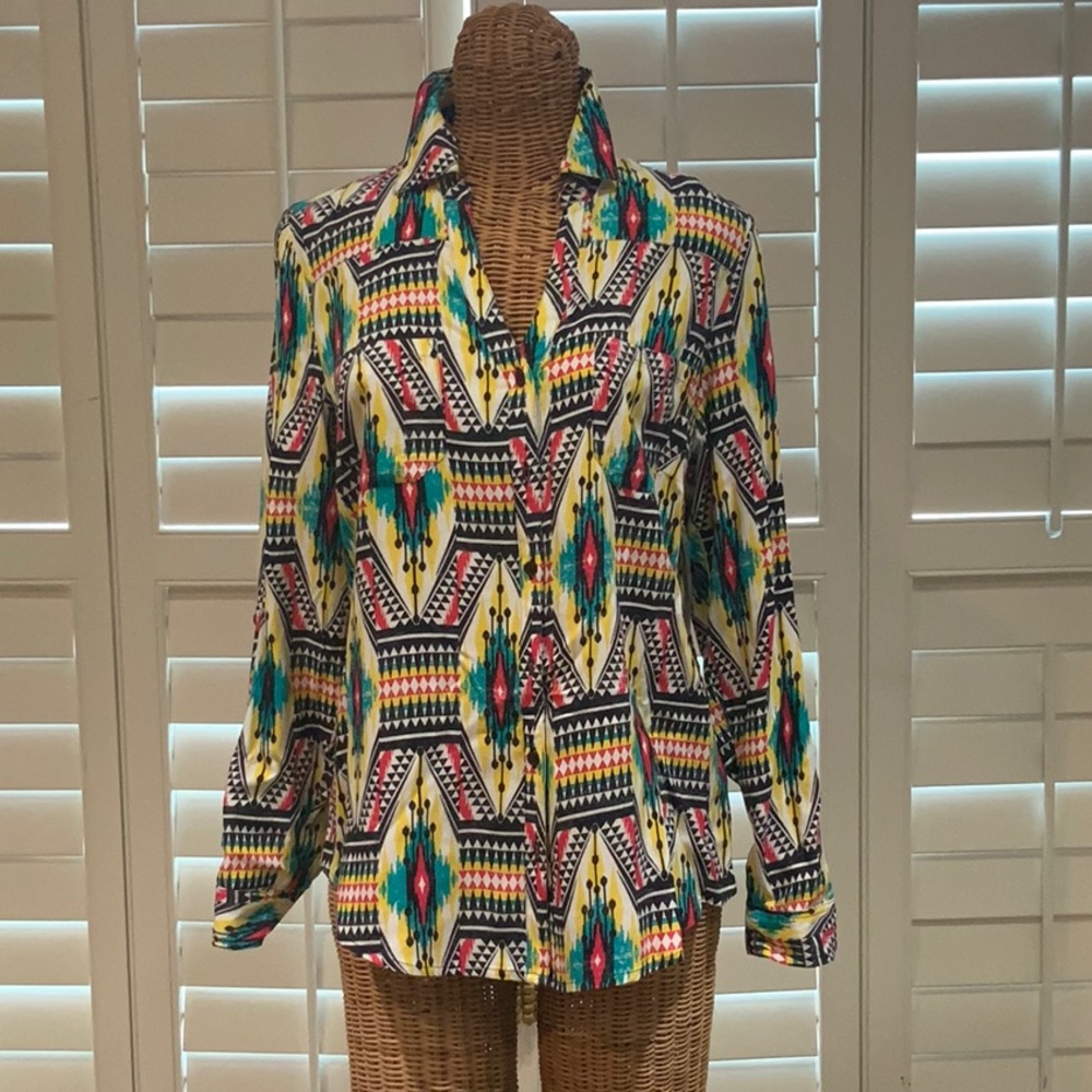 New Directions Colorful Geometric Button Down Shirt